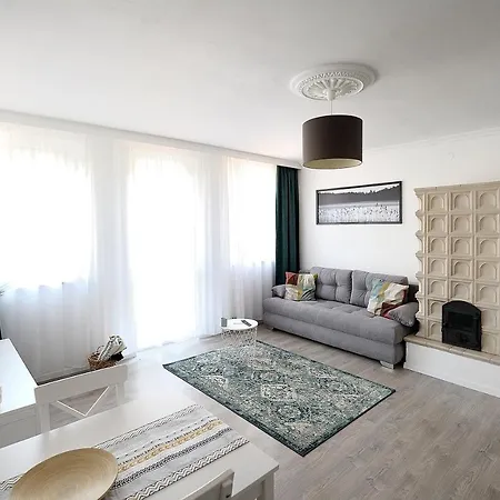 Apartment Lelle *
